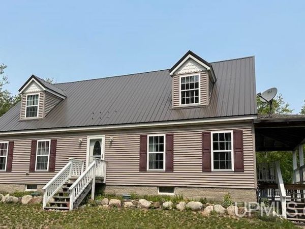 14165 N Josie Avenue, Burt Twp, MI 49839