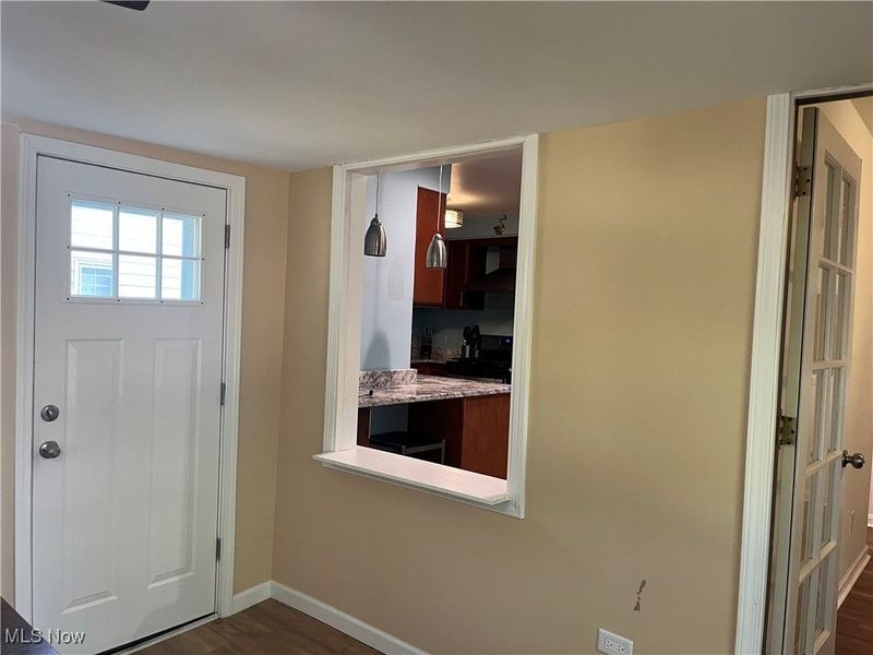 888 Richmond Road, Lyndhurst, OH 44124 Photo 12