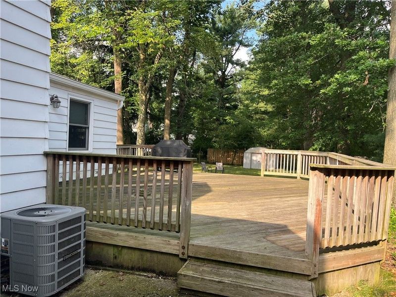 888 Richmond Road, Lyndhurst, OH 44124 Photo 25