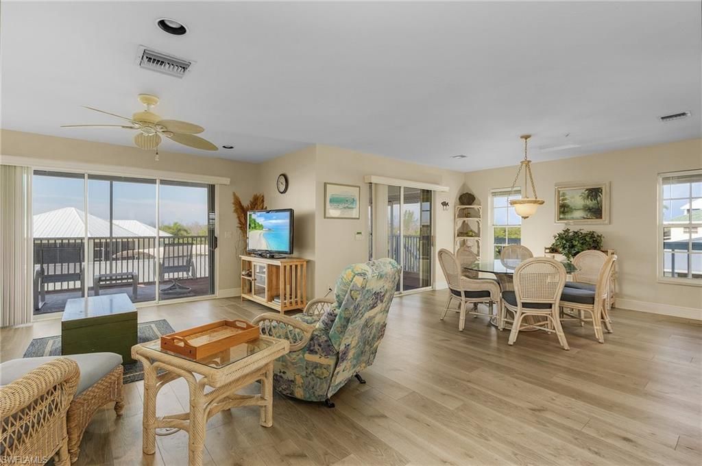 4011 Galt Island Ave, Saint James City, FL 33956 Photo