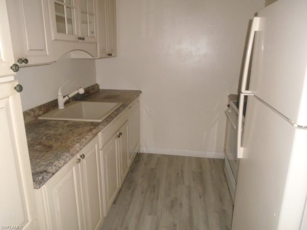 708 Victoria Dr, Unit 206, Cape Coral, FL 33904 Photo