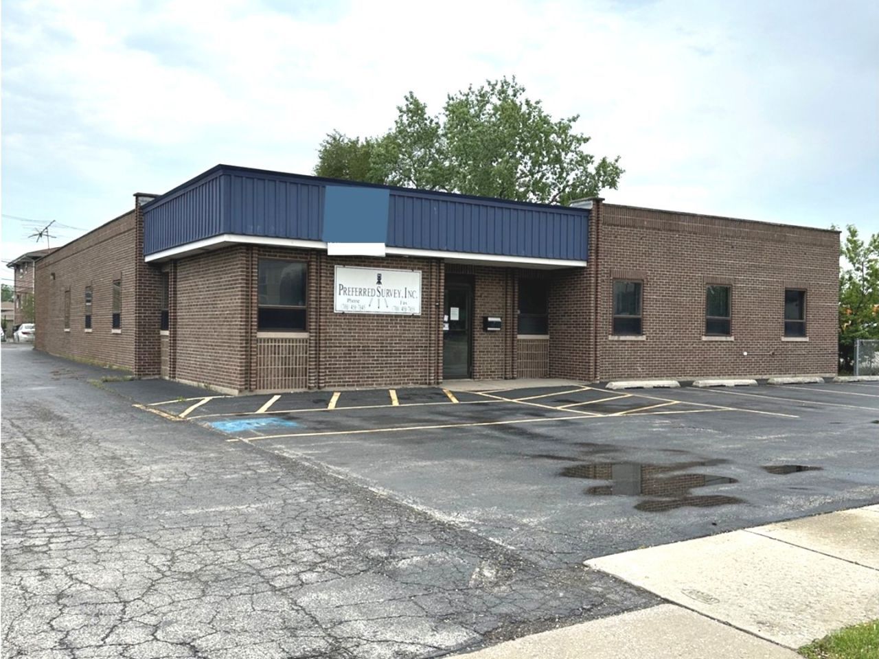 7845 W 79th Street W, Bridgeview, IL 60455