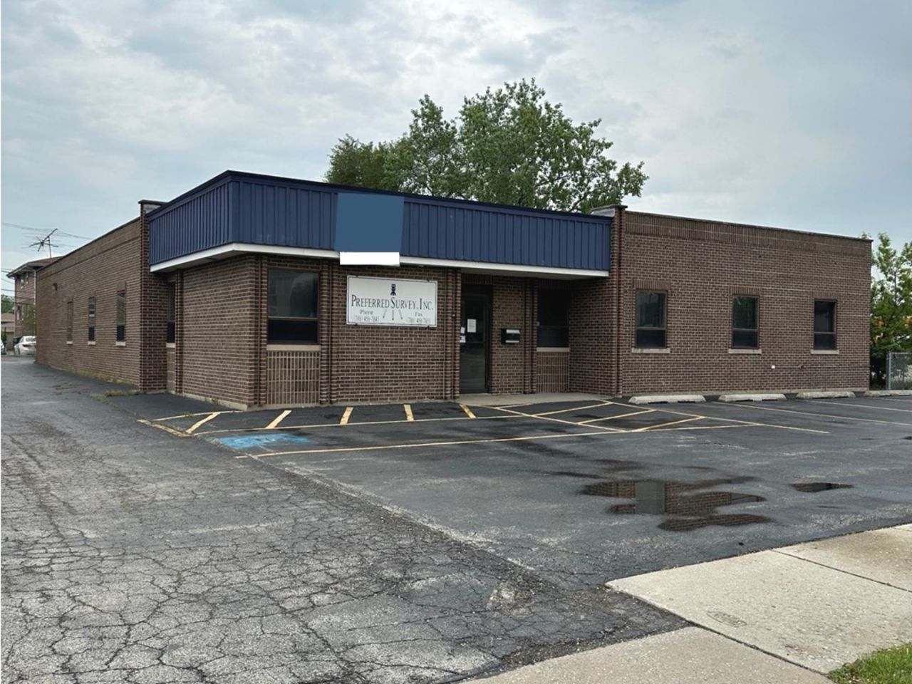 7845 W 79th Street W, Bridgeview, IL 60455