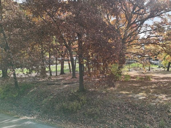 867 & 868 Lake Holiday Drive, Lake Holiday, IL 60548