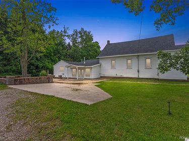 2751 HAWLEY Road, Leslie Twp, MI 49251