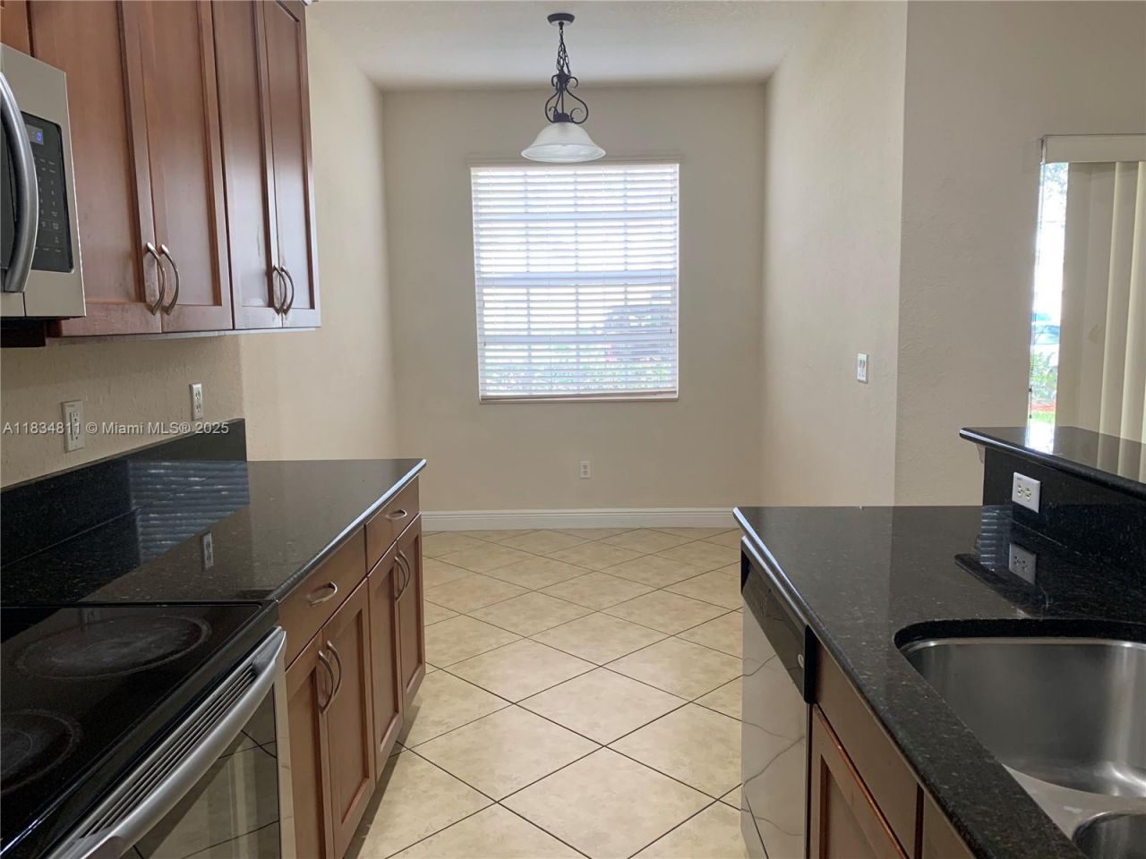 9057 Preston Pl, Tamarac, FL 33321 Photo