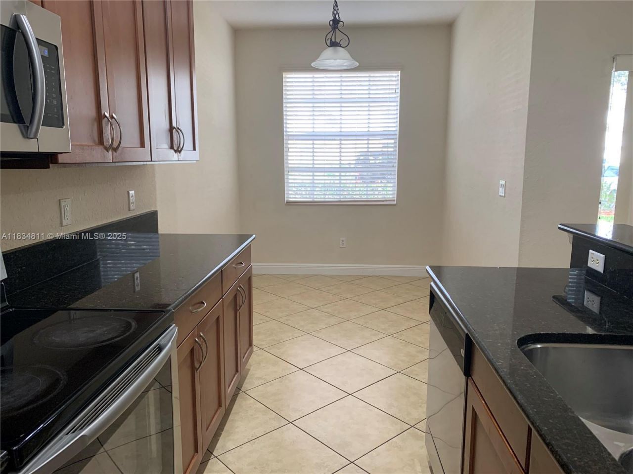 9057 Preston Pl, Tamarac, FL 33321 Photo