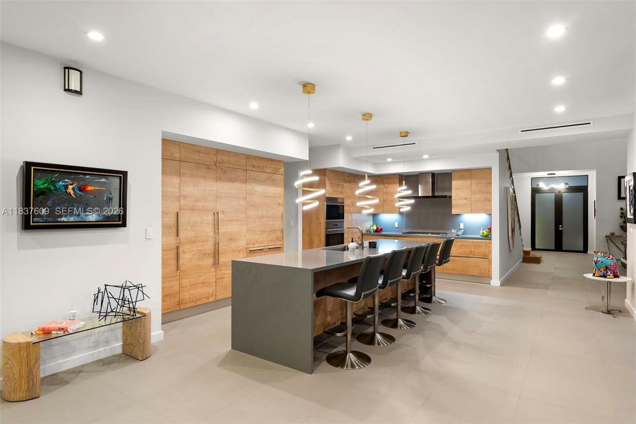 7621 SW 59th Ct, South Miami, FL 33143 Photo