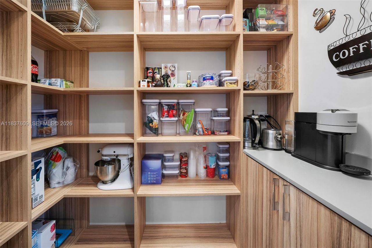 7621 SW 59th Ct, South Miami, FL 33143 Photo