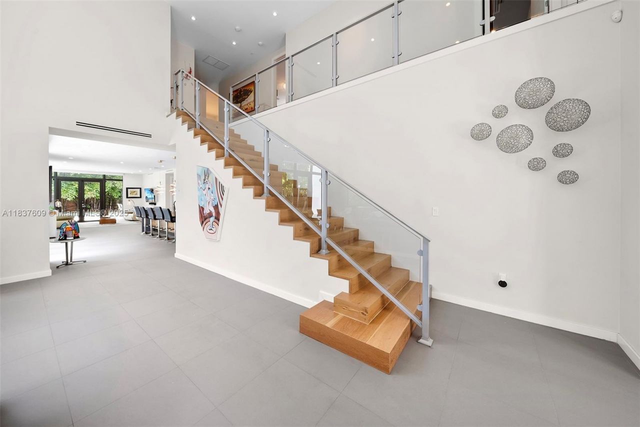 7621 SW 59th Ct, South Miami, FL 33143 Photo