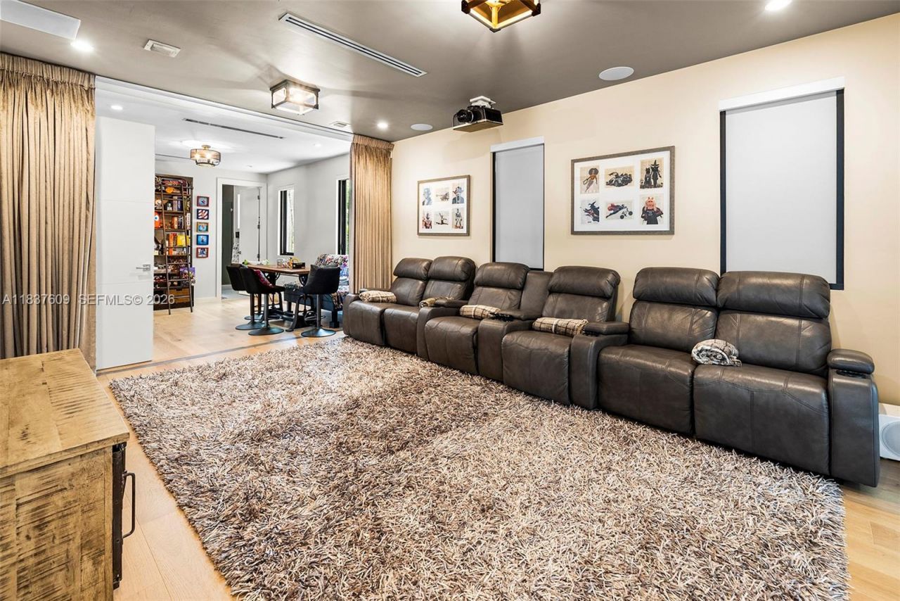 7621 SW 59th Ct, South Miami, FL 33143 Photo