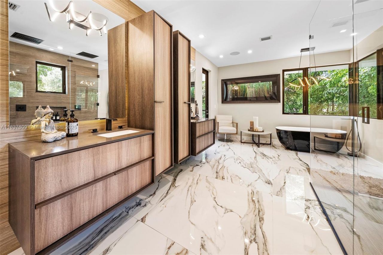 7621 SW 59th Ct, South Miami, FL 33143 Photo