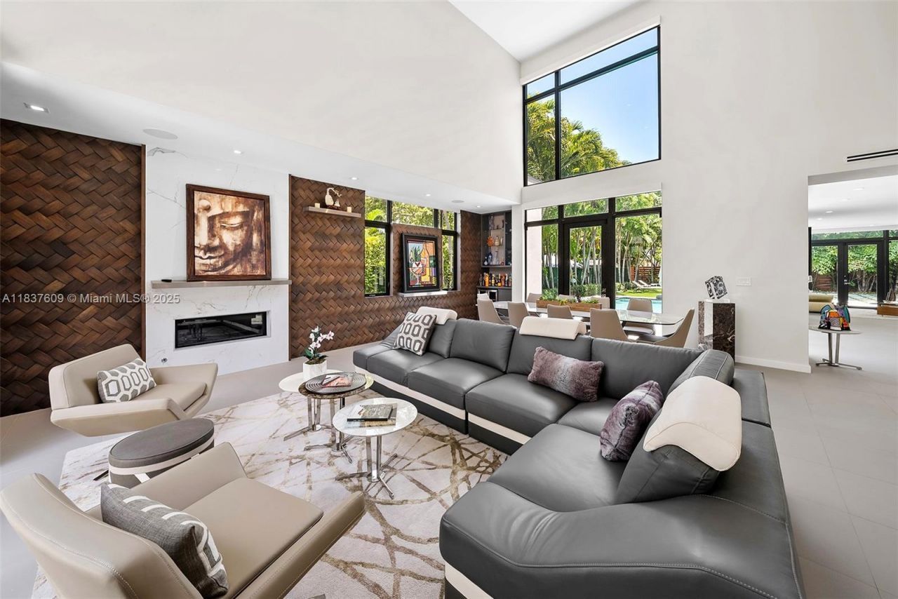 7621 SW 59th Ct, South Miami, FL 33143 Photo