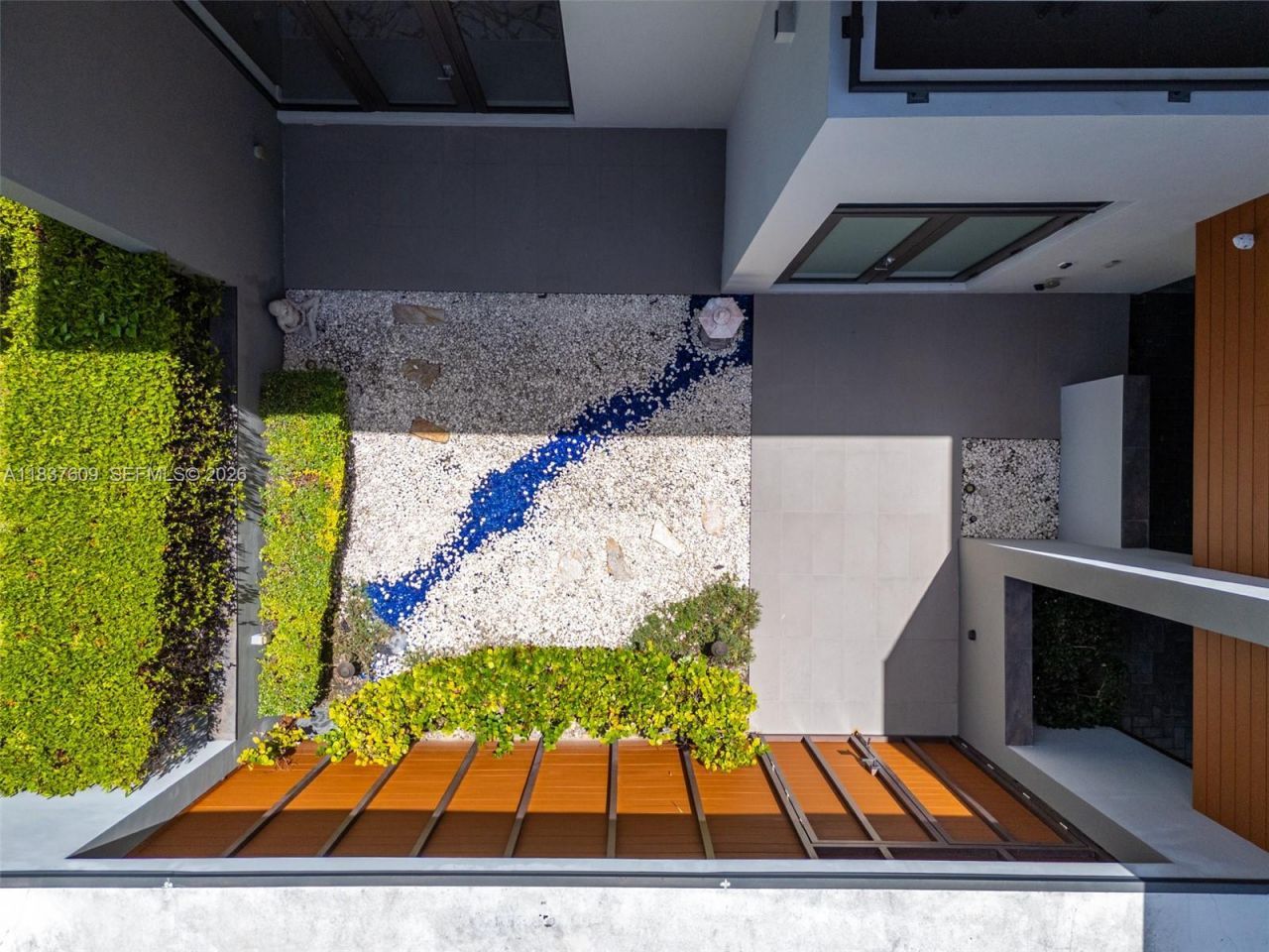 7621 SW 59th Ct, South Miami, FL 33143 Photo