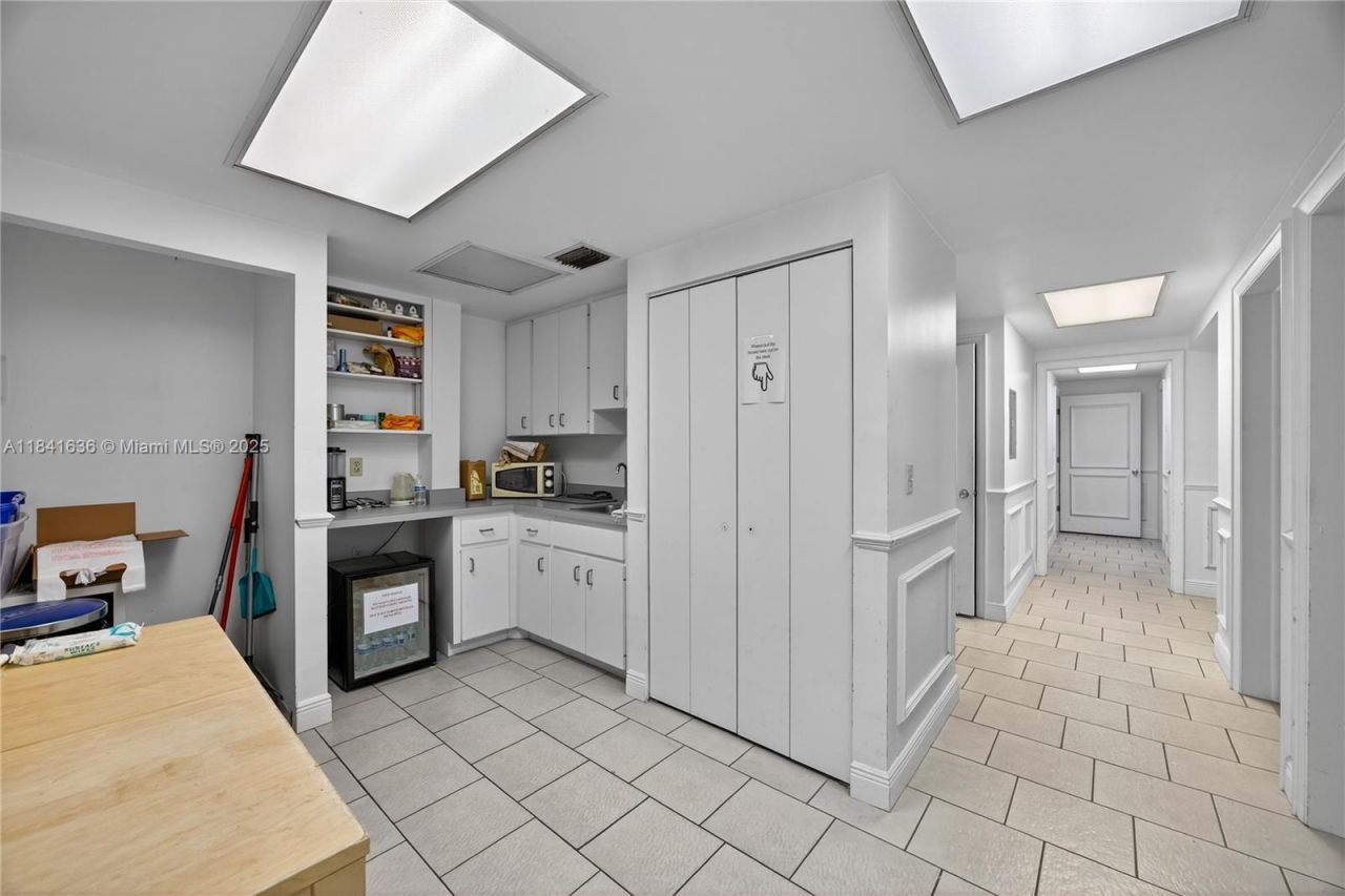 2239 15th St D, Sarasota, FL 34237 Photo