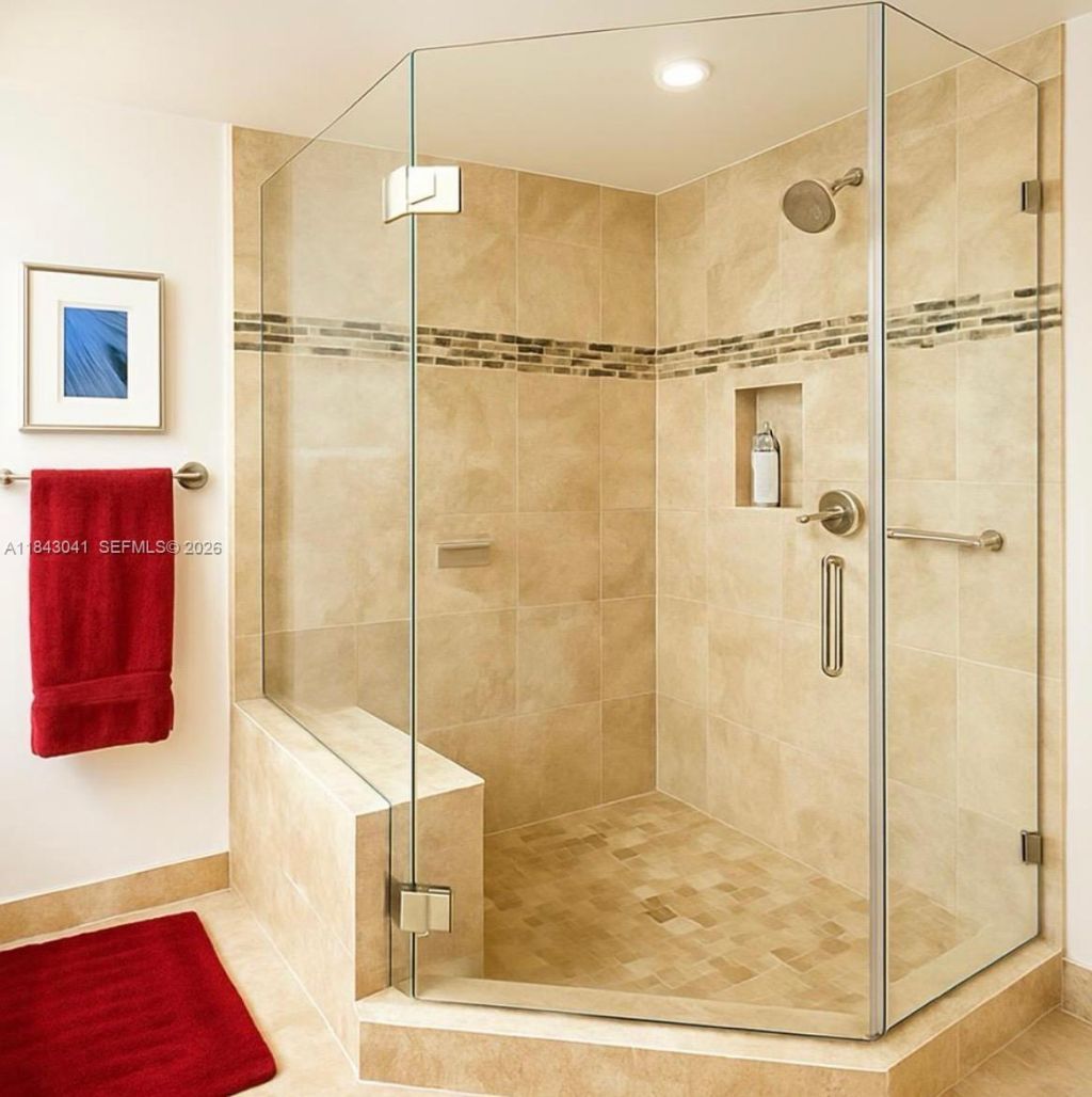 4000 Towerside Ter, Unit 1503, Miami, FL 33138 Photo