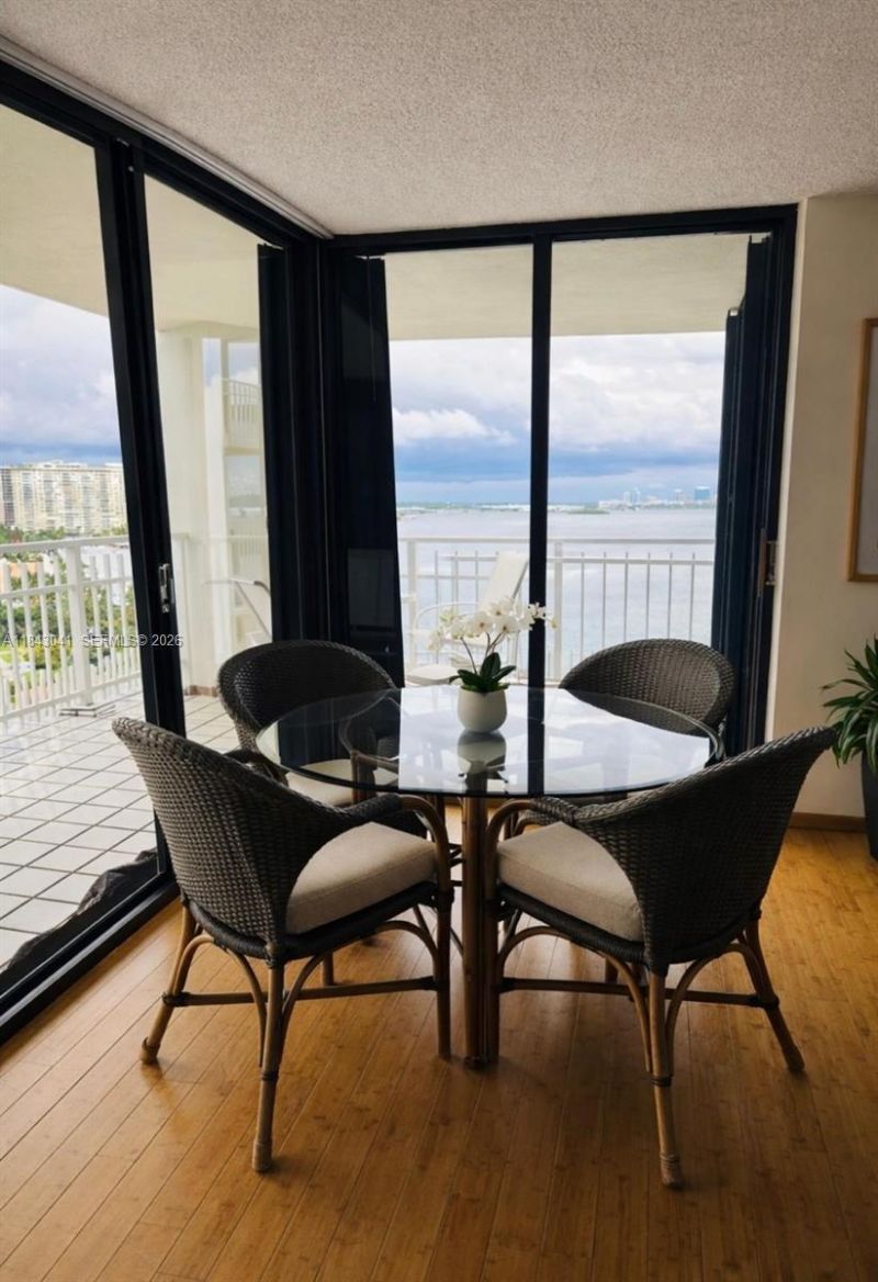 4000 Towerside Ter, Unit 1503, Miami, FL 33138 Photo