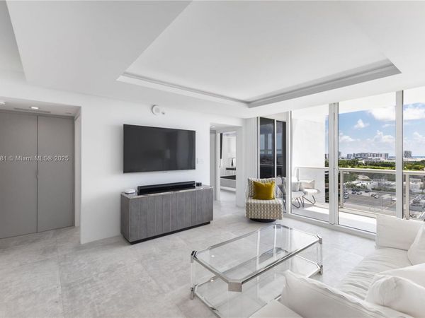 1800 Sunset Harbour Dr, Unit 1515, Miami Beach, FL 33139