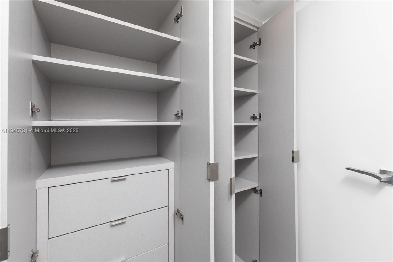 1800 Sunset Harbour Dr, Unit 1515, Miami Beach, FL 33139 Photo