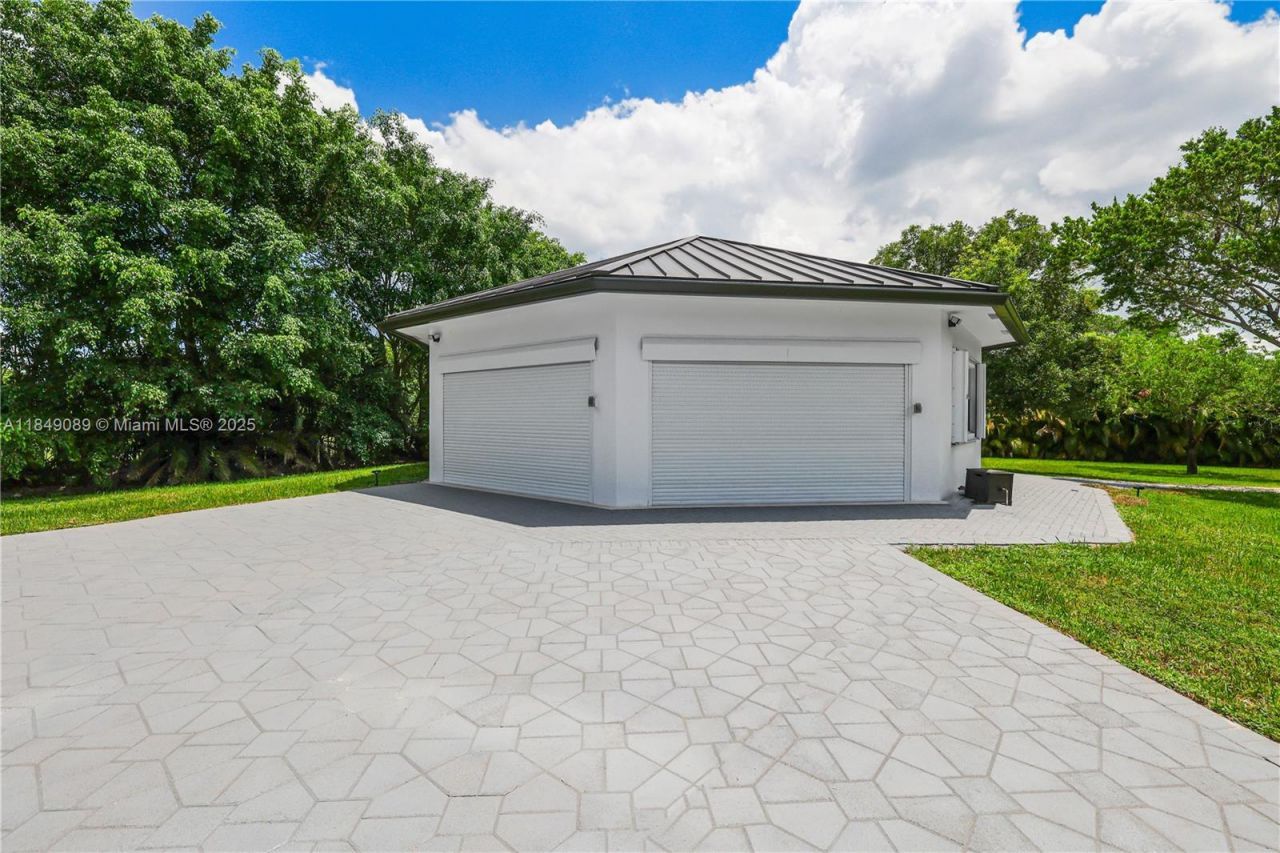 601 Ranch Rd, Weston, FL 33326 Photo