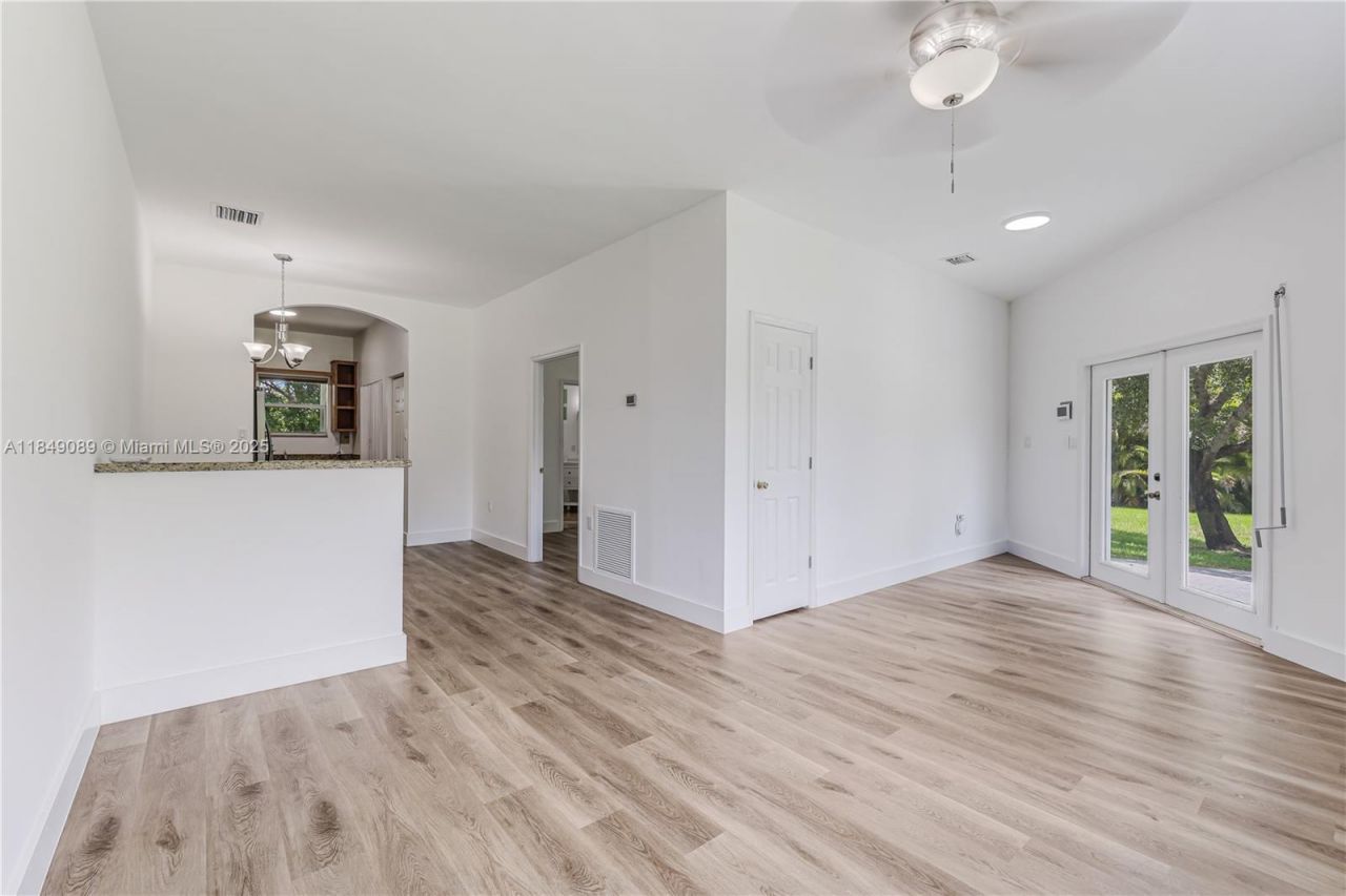 601 Ranch Rd, Weston, FL 33326 Photo