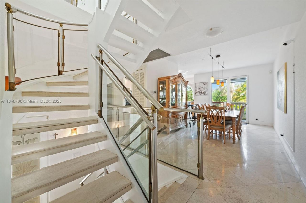 1784 Bay Dr, Unit 1784, Pompano Beach, FL 33062 Photo