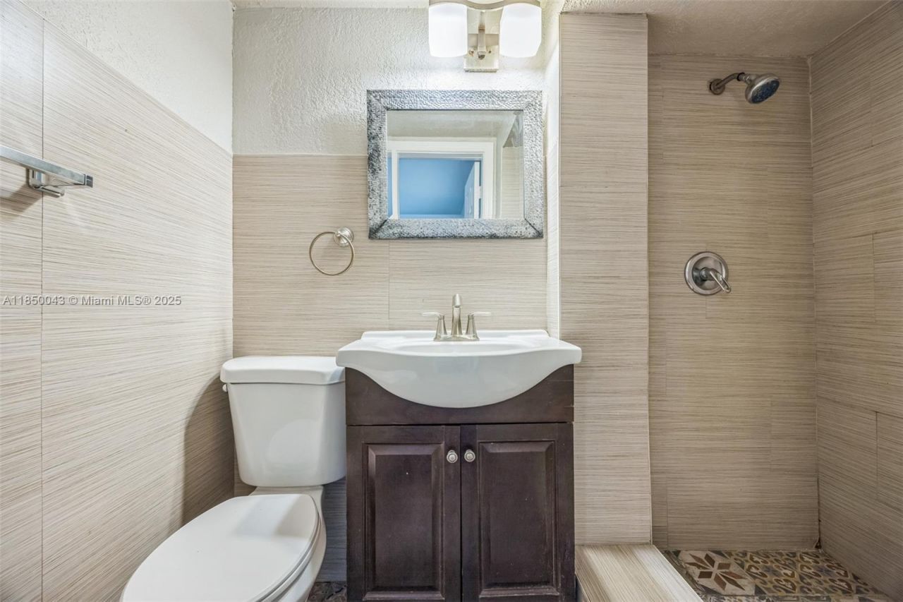 7331 Cleveland St, Hollywood, FL 33024 Photo