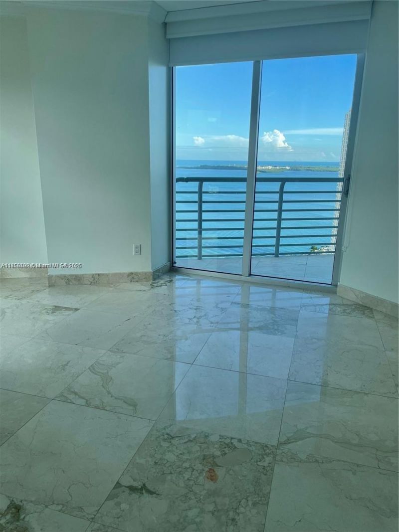 325 S Biscayne Blvd, Unit 3526, Miami, FL 33131 Photo