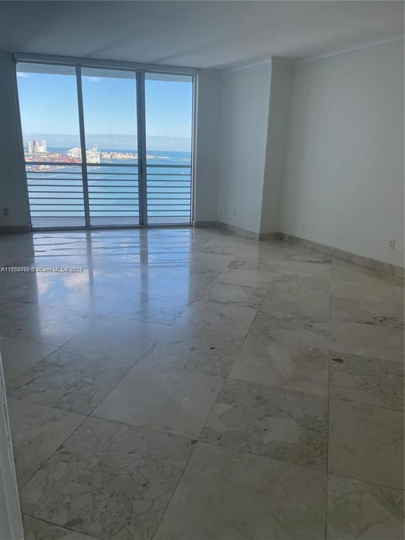 325 S Biscayne Blvd, Unit 3526, Miami, FL 33131 Photo