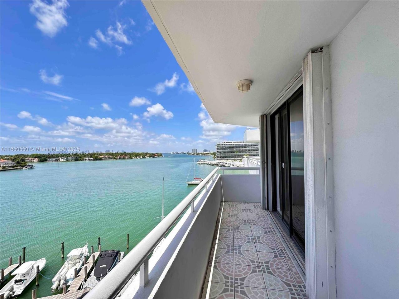 6830 Indian Creek Dr, Unit 6D, Miami Beach, FL 33141 Photo