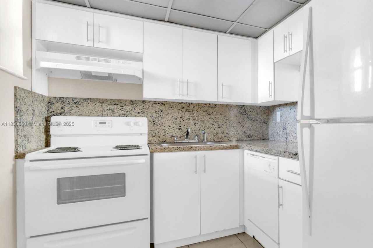 6830 Indian Creek Dr, Unit 6D, Miami Beach, FL 33141 Photo