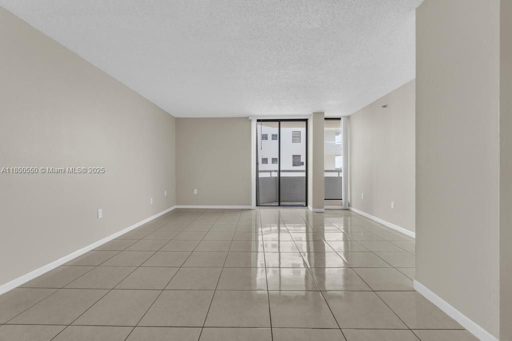6830 Indian Creek Dr, Unit 6D, Miami Beach, FL 33141 Photo