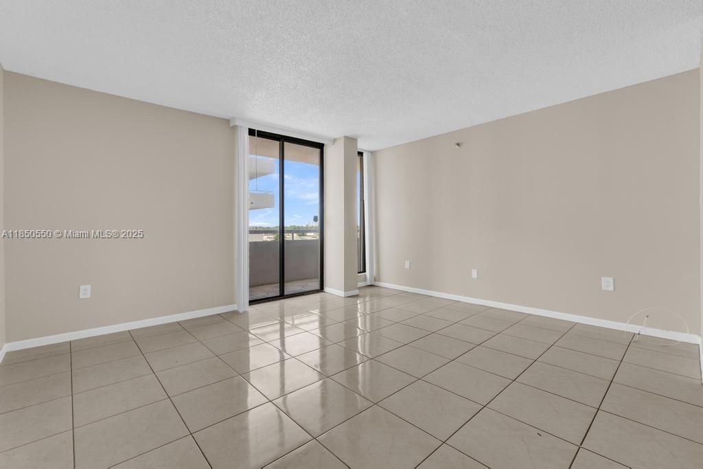 6830 Indian Creek Dr, Unit 6D, Miami Beach, FL 33141 Photo