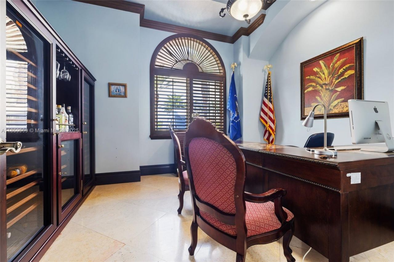 9861 NW 135th St, Hialeah Gardens, FL 33018 Photo