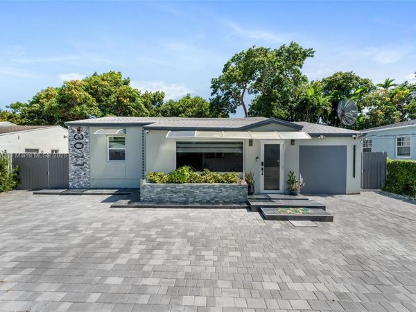 1130 NW 57th St, Miami, FL 33127