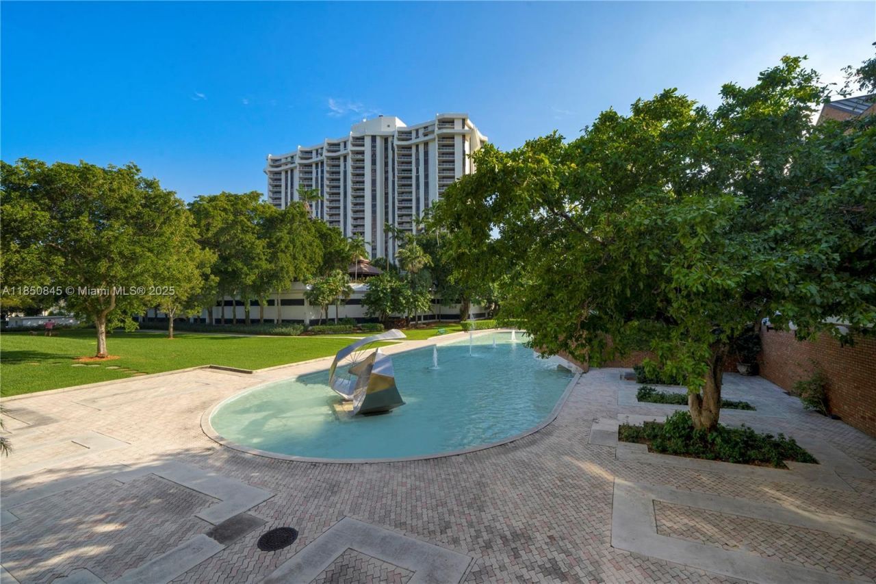 1558 NE Quayside Ter, Unit D10, Miami, FL 33138 Photo