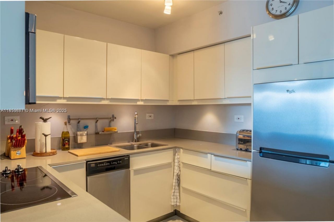 1500 Bay Rd, Unit 1464S, Miami Beach, FL 33139 Photo