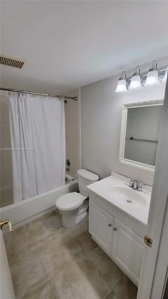 251 SW 132 Way, Unit 417H, Pembroke Pines, FL 33027 Photo