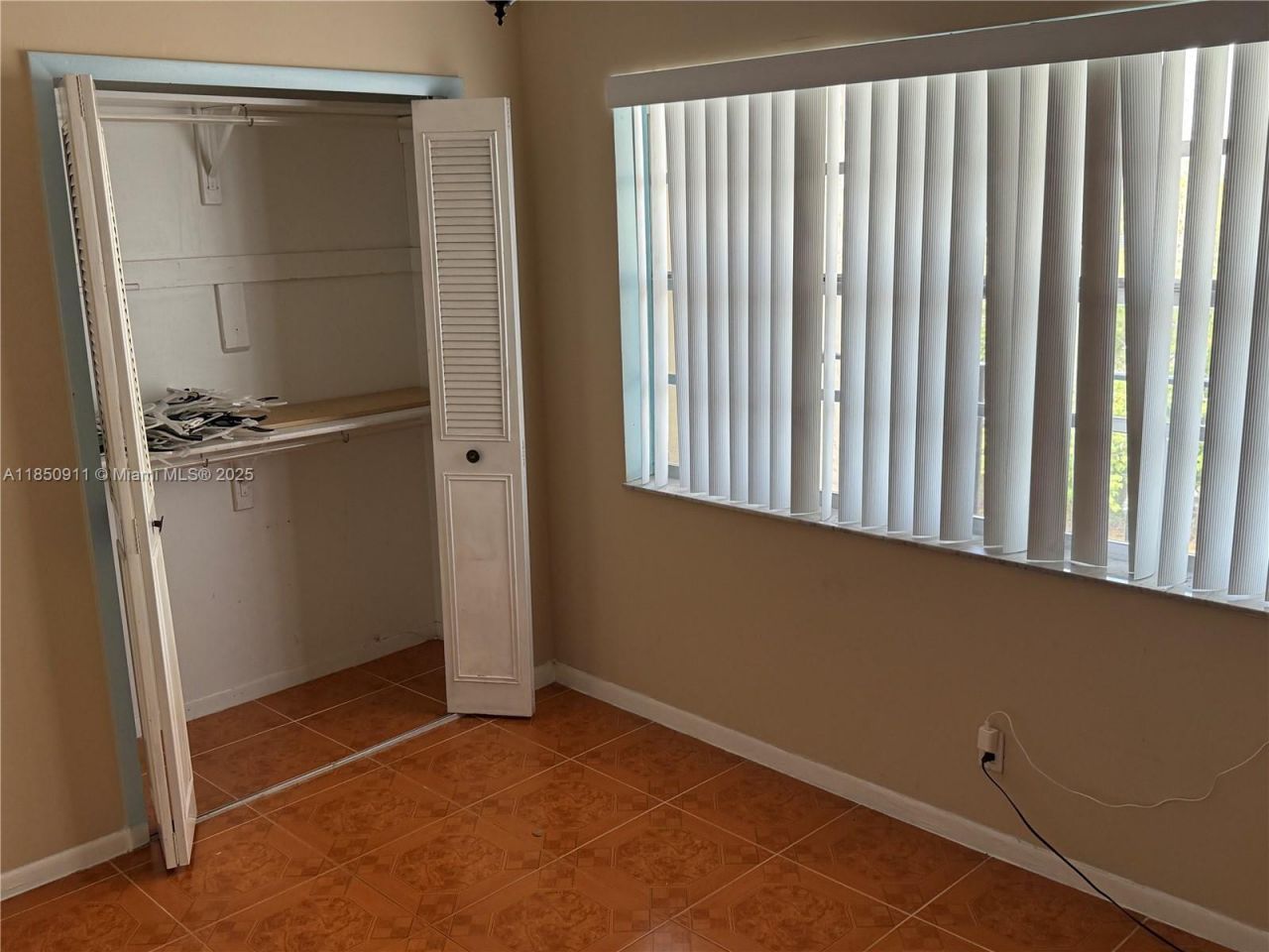3001 NW 48th Ave, Unit 444, Lauderdale Lakes, FL 33313 Photo
