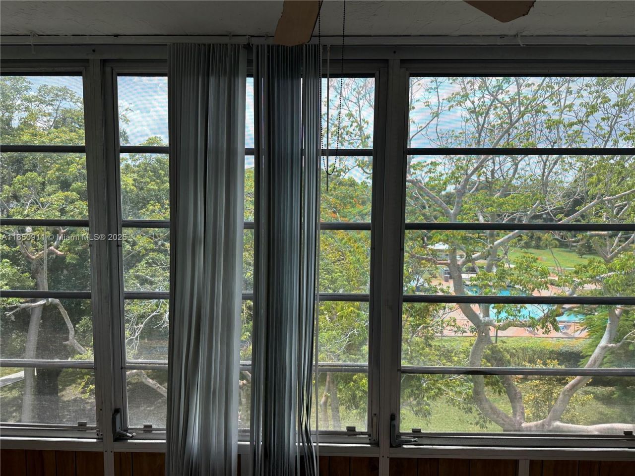 3001 NW 48th Ave, Unit 444, Lauderdale Lakes, FL 33313 Photo