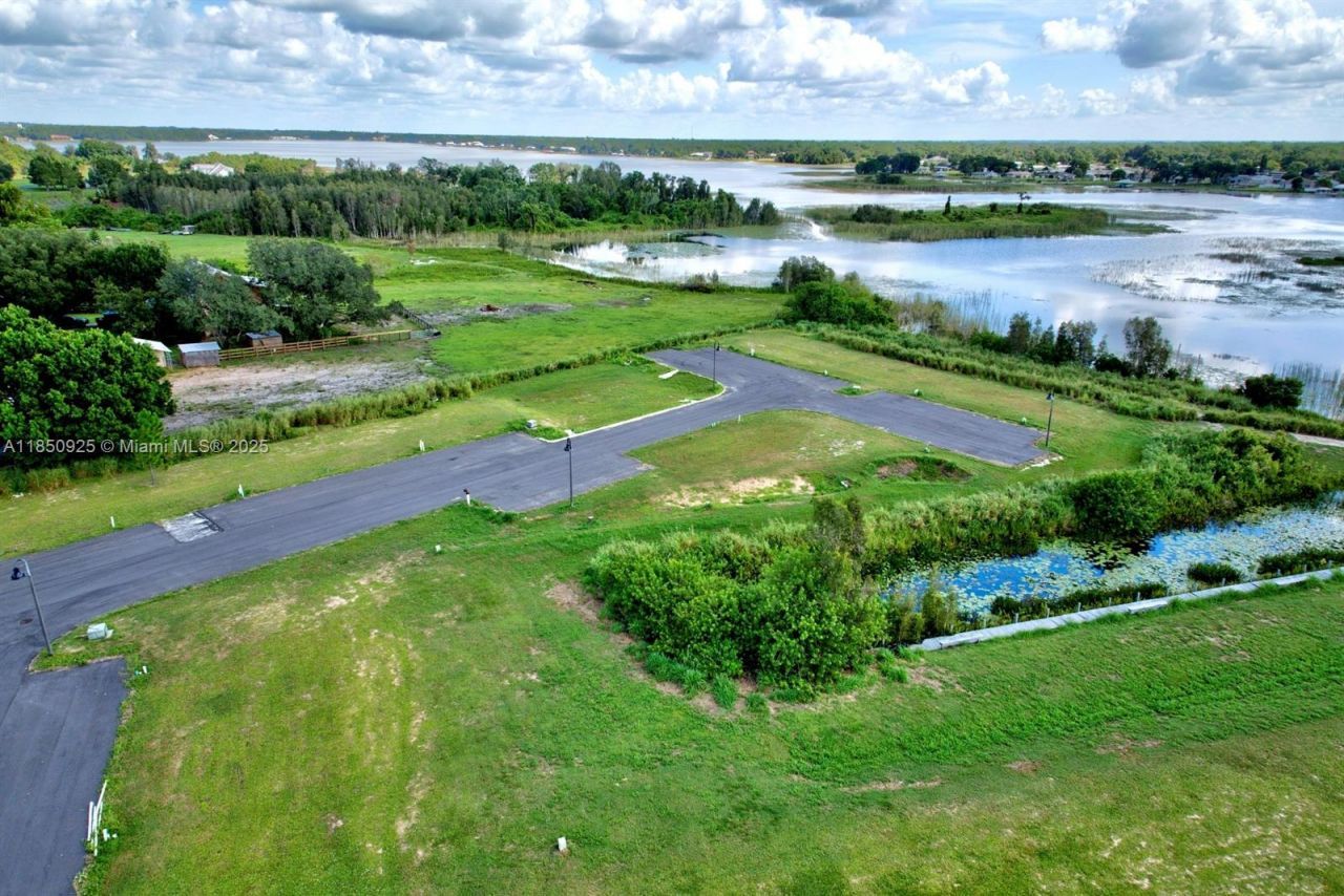 2105 S Us 27 Highway S, Lake Placid, FL 33852 Photo