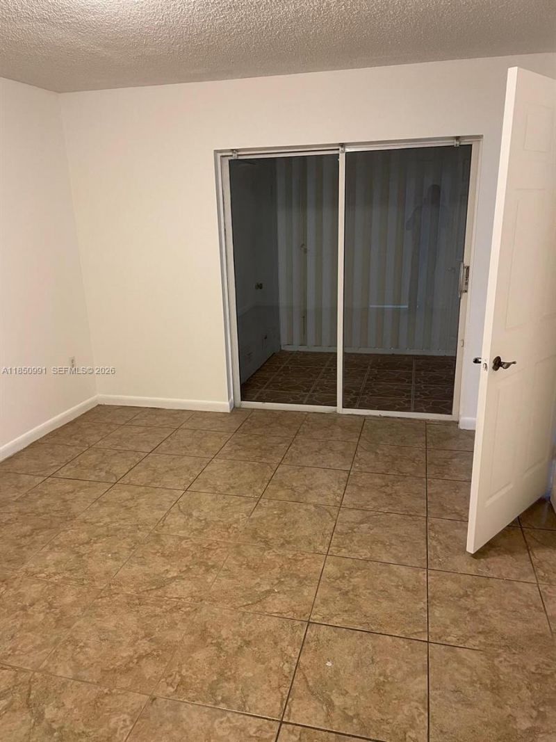 478 NE 210th Cir Ter, Unit 103-12, Miami, FL 33179 Photo