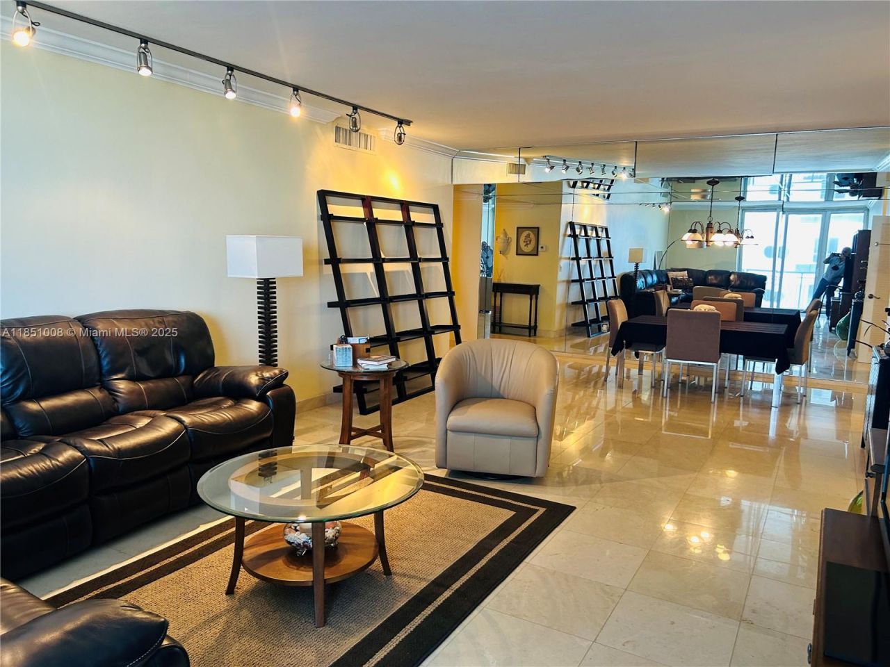 5825 Collins Ave, Unit 10H, Miami Beach, FL 33140 Photo