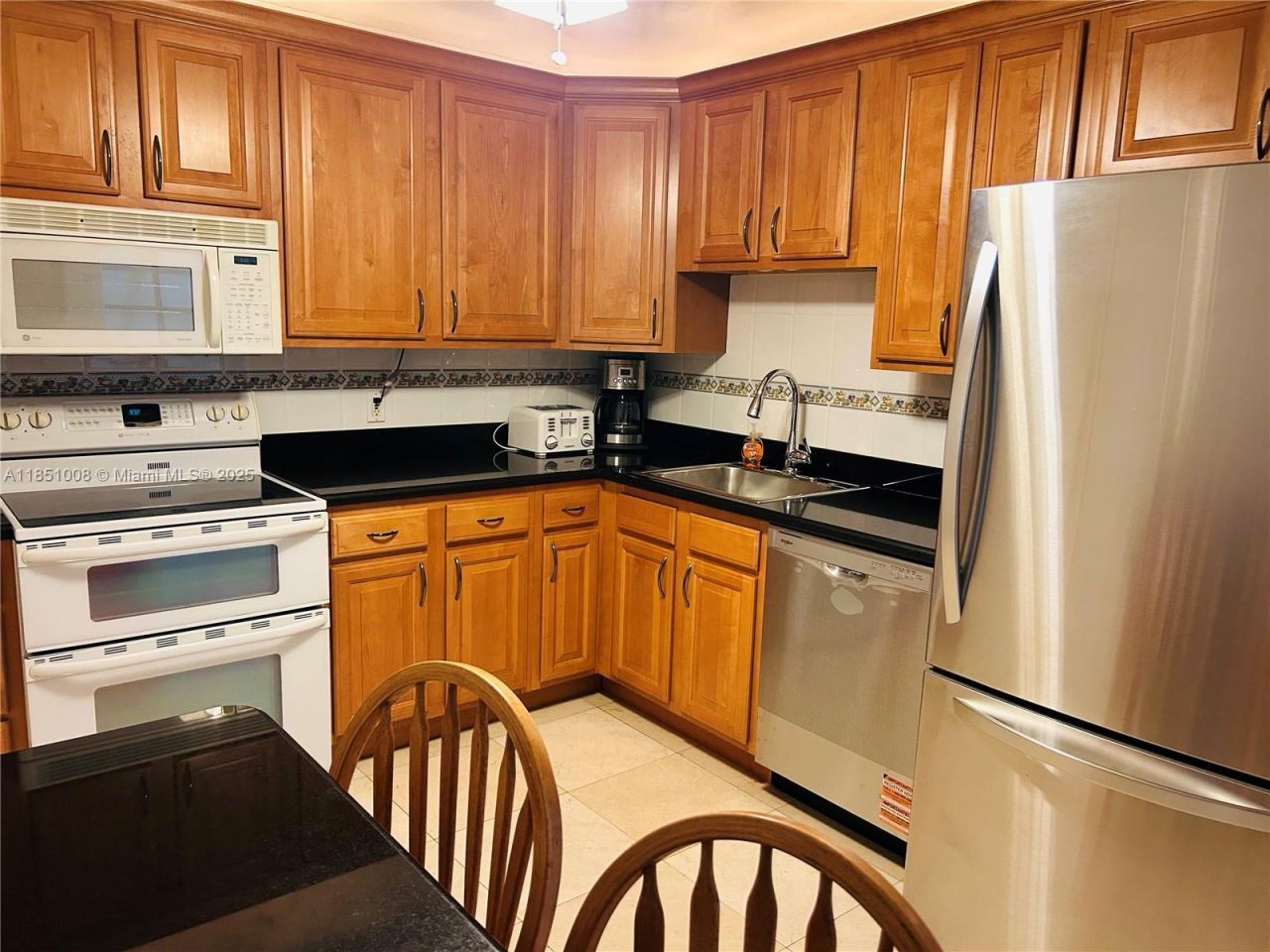 5825 Collins Ave, Unit 10H, Miami Beach, FL 33140 Photo