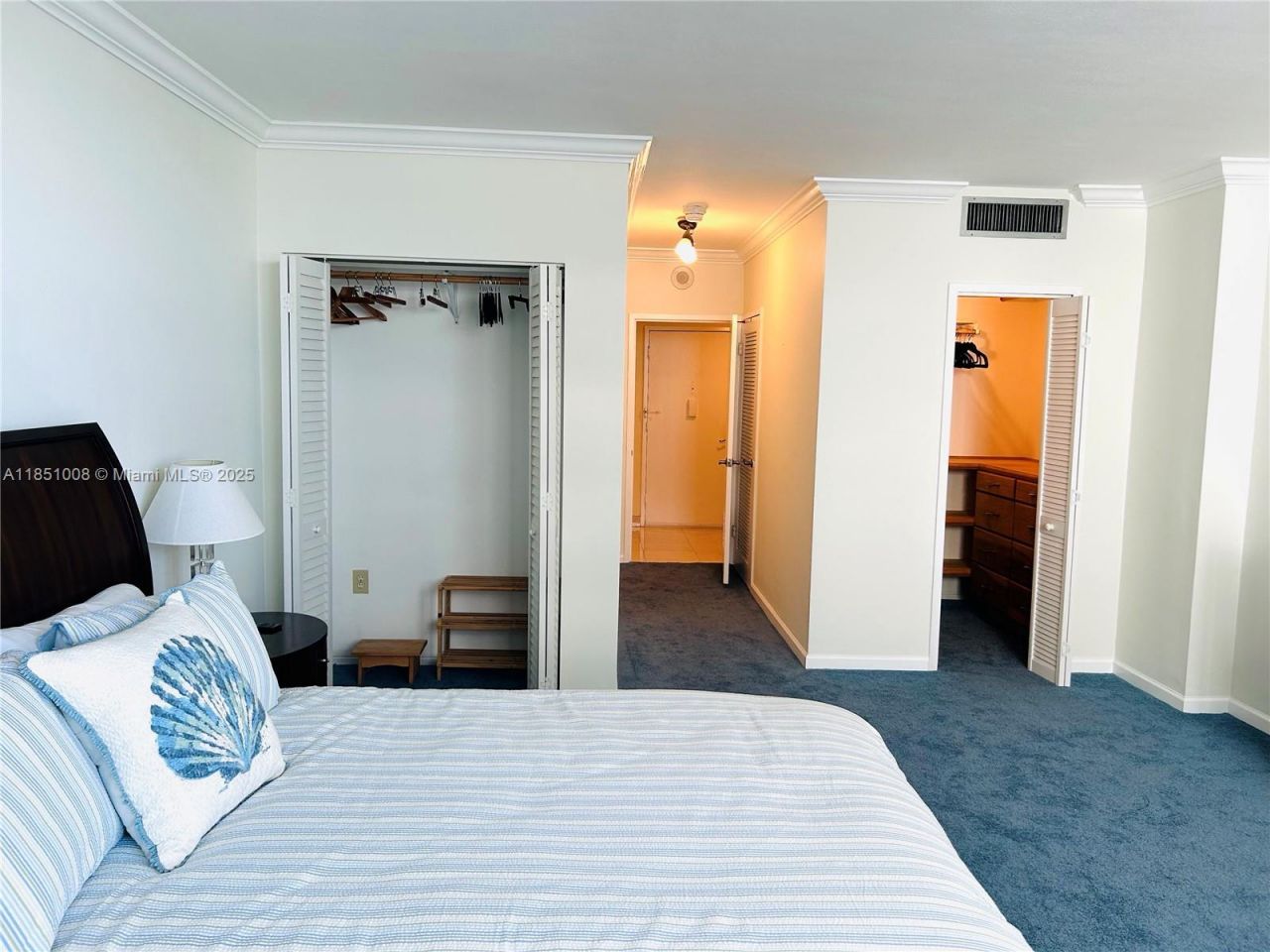 5825 Collins Ave, Unit 10H, Miami Beach, FL 33140 Photo