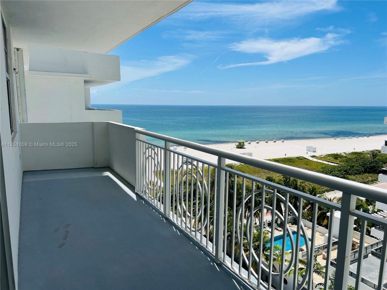5825 Collins Ave, Unit 10H, Miami Beach, FL 33140 Photo