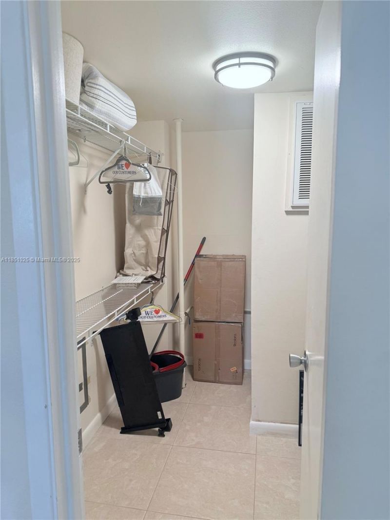 2731 NE 14th St Cswy, Unit 502, Pompano Beach, FL 33062 Photo