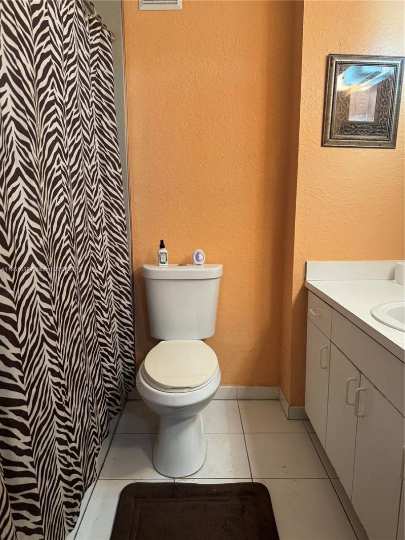 19550 SW 103rd Ct, Unit 5, Cutler Bay, FL 33157 Photo