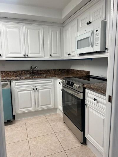 2000 Towerside Ter, Unit 1203, Miami, FL 33138 Photo