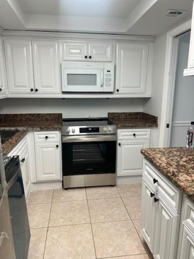 2000 Towerside Ter, Unit 1203, Miami, FL 33138 Photo